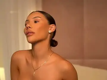 Ava_heath  live sex cam