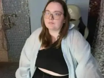 Catherineclaire  live sex cam