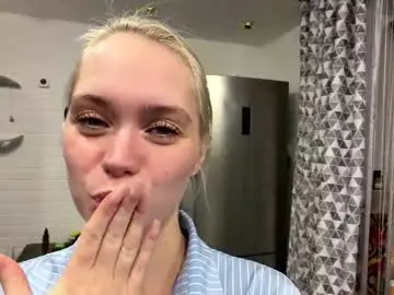 Christenbeardslee  live sex cam