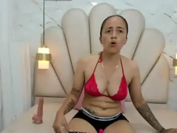 Cloemadels  live sex cam