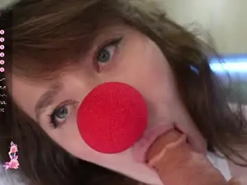 Elsasquirt  live sex cam