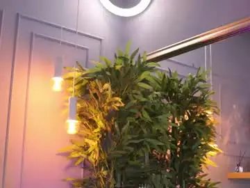 Evievoos  live sex cam