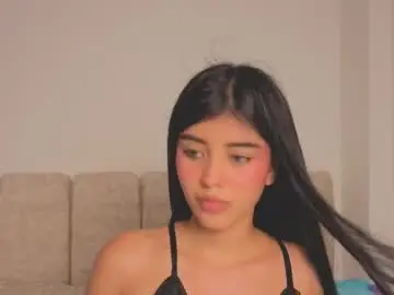 Isa_dolly  live sex cam