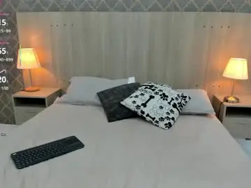 Julieta_robertson  live sex cam