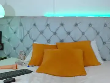 Melodymansson  live sex cam