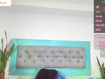 Roxx_iie  live sex cam