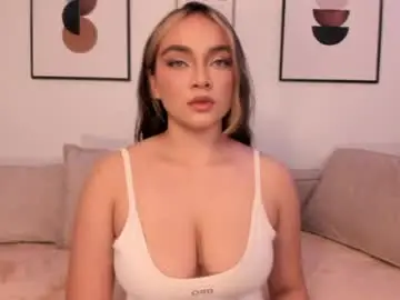 Sara_milano  live sex cam