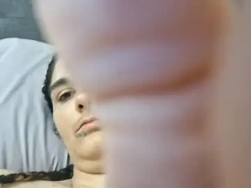 Unfinishedmania  live sex cam