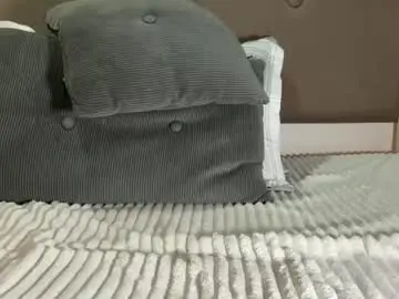 Via_olala  live sex cam