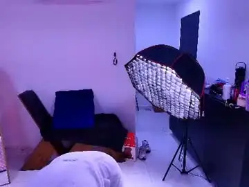 A_aisha  live sex cam