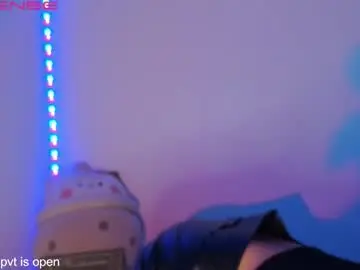 Aveline_lux_  live sex cam