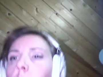 Castawayandcutout  live sex cam