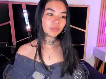 Celeeste_18  live sex cam