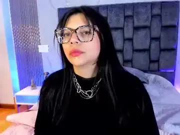 Dakotta_26  live sex cam