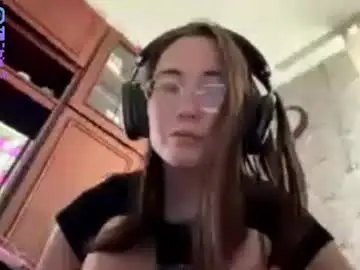 Erinnthurmond  live sex cam
