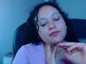 Freud_x_louise1  live sex cam