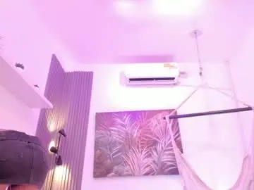 Ivania_lua  live sex cam