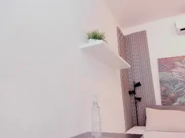Ivania_lua  live sex cam