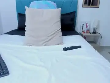 Kam_lopez  live sex cam