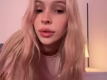 Kristy_babe  live sex cam