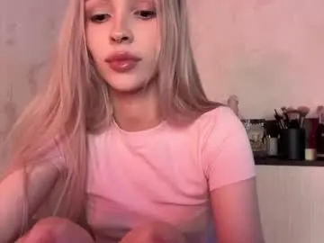 Kristy_babe  live sex cam