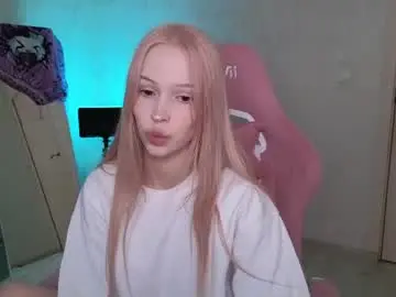 Kristy_babe  live sex cam