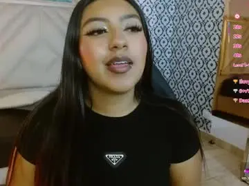 Laulin_tay  live sex cam
