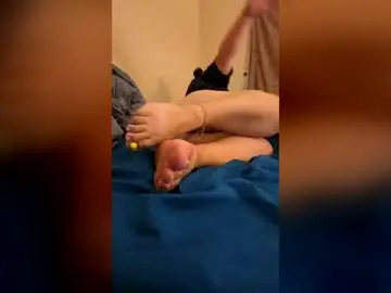 Lovelyadri26  live sex cam