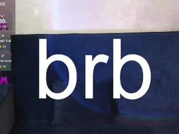 Lovelytluna  live sex cam