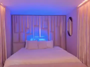 Maiacollins  live sex cam