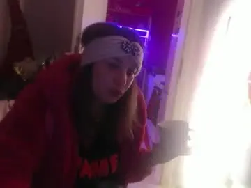 Melli23  live sex cam