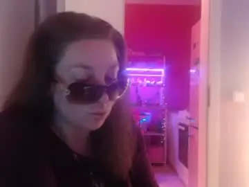 Melli23  live sex cam