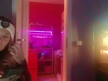 Melli23  live sex cam