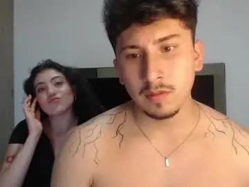 Monibelt81  live sex cam