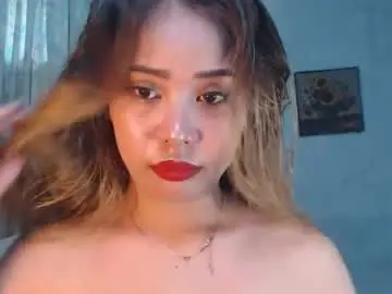 Naughtyhotmistressjean  live sex cam