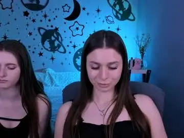 Nekky_mouse  live sex cam
