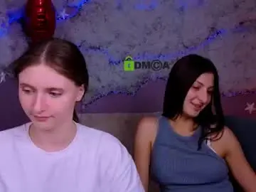 Nekky_mouse  live sex cam