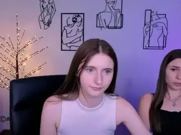 Nekky_mouse  live sex cam