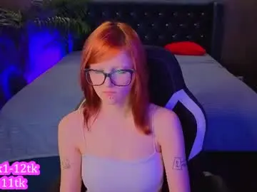 Sheena_blush  live sex cam
