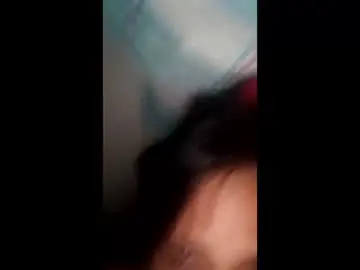 Tolenevelyn46  live sex cam