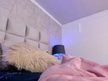 Yara_bliss_  live sex cam