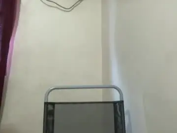 Yoursexytowngirl  live sex cam