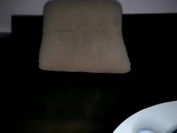 Bella5211  live sex cam