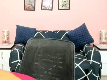 Dumble_doree  live sex cam