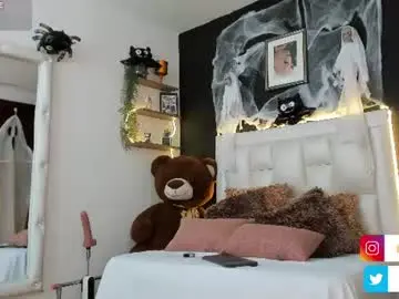Lesly_w  live sex cam