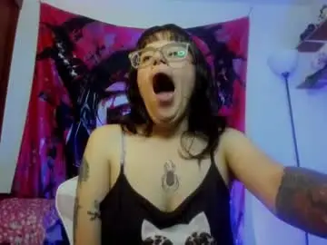 Luciferrx666  live sex cam