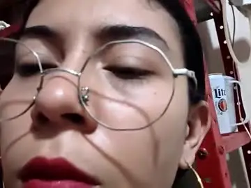 Marilove40925  live sex cam