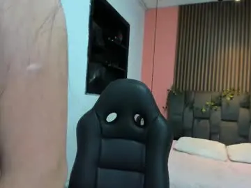 Scarlet_kiss_  live sex cam