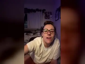 Sexilexiii_69  live sex cam