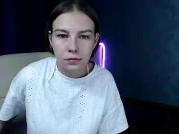 Tess_wetyy  live sex cam